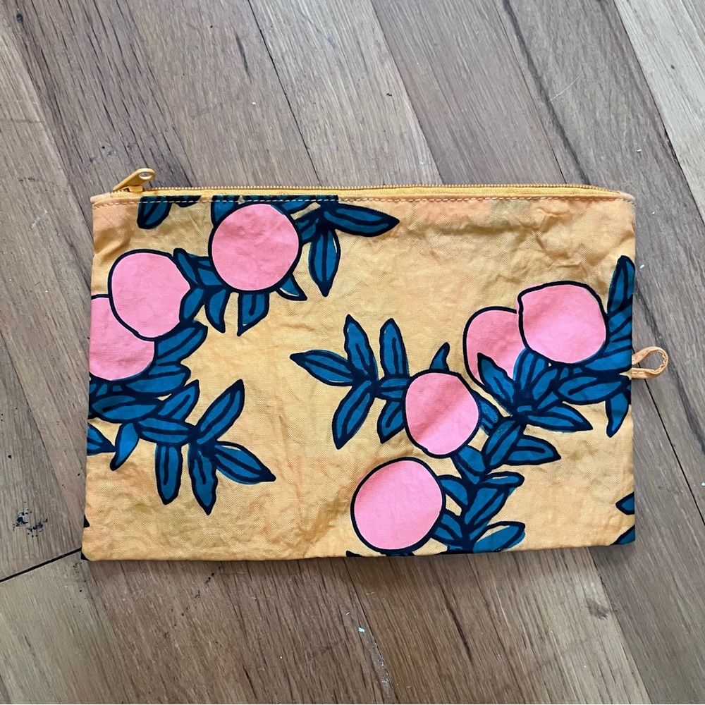 Baggu Backyard Fruit Medium Go Pouch